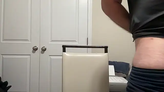 Snapshot of SluggishChase99 chatting on February 2025 09:27:02 PM SluggishChase99 online show from February 2025 09:27:02 PM