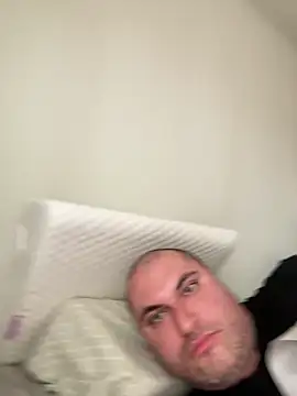 Snapshot of SluggishChase99 chatting on March 2025 09:02:02 PM SluggishChase99 online show from March 2025 09:02:02 PM