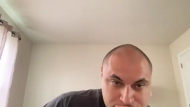 Snapshot of SluggishChase99 chatting on October 2025 07:15:02 PM SluggishChase99 online show from October 2025 07:15:02 PM