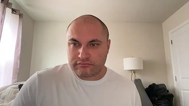 SluggishChase99 online show from December 2025 04:14:02 PM