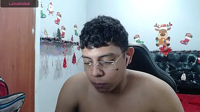 Snapshot of Wiiliam_20 chatting on January 2025 02:51:01 PM Wiiliam 20 online show from January 2025 02:51:01 PM