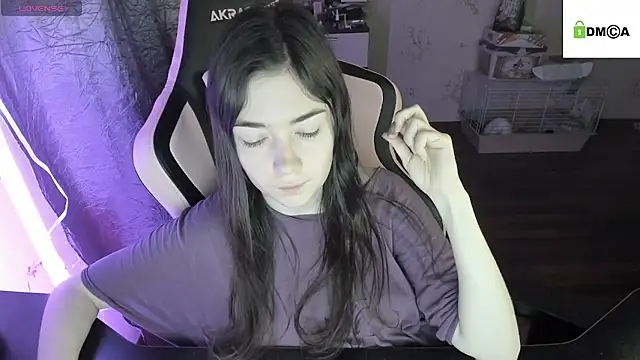 Crazy forest fairy online show from December 2024 05:31:02 AM