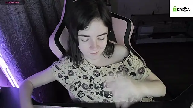 Crazy forest fairy online show from December 2024 03:51:02 AM