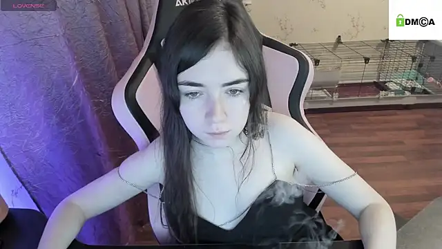 Crazy forest fairy online show from December 2024 02:24:01 AM