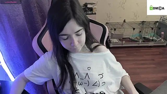 Crazy forest fairy online show from January 2025 12:02:01 AM