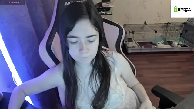 Crazy forest fairy online show from February 2025 02:06:02 AM