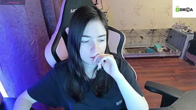 Crazy forest fairy online show from September 2025 10:31:01 PM