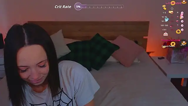 Hayle Hill online show from October 2025 02:33:01 AM