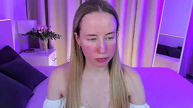 Cassie Kelman online show from February 2025 08:47:02 PM