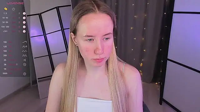 Snapshot of Cassie_Kelman chatting on February 2025 09:04:01 PM Cassie Kelman online show from February 2025 09:04:01 PM