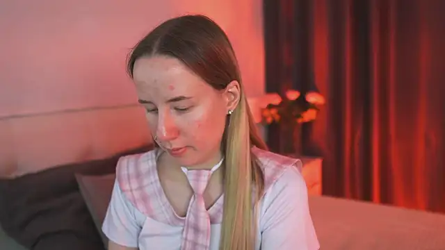 Snapshot of Cassie_Kelman chatting on March 2025 03:29:02 AM Cassie Kelman online show from March 2025 03:29:02 AM