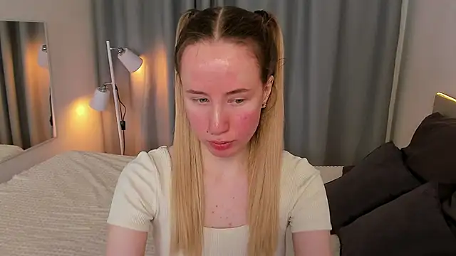 Snapshot of Cassie_Kelman chatting on March 2025 09:05:02 PM Cassie Kelman online show from March 2025 09:05:02 PM