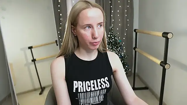 Snapshot of Cassie_Kelman chatting on January 2026 09:09:01 PM Cassie Kelman online show from January 2026 09:09:01 PM