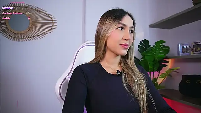 Snapshot of ashley2004_x chatting on January 2026 07:05:02 PM ashley2004 x online show from January 2026 07:05:02 PM