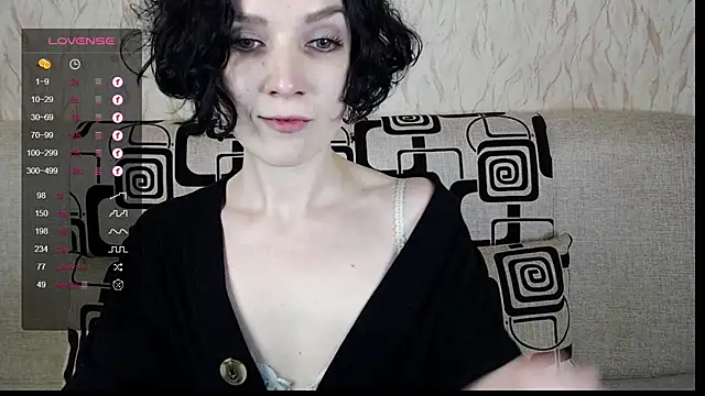 TinaWince online show from February 2025 08:57:02 AM