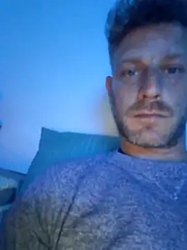 Jonjon3669 online show from April 2026 09:56:02 PM