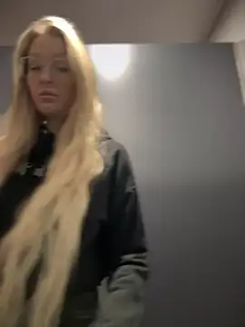 Snapshot of Teya_moon_ chatting on January 2025 11:51:01 AM Teya moon online show from January 2025 11:51:01 AM