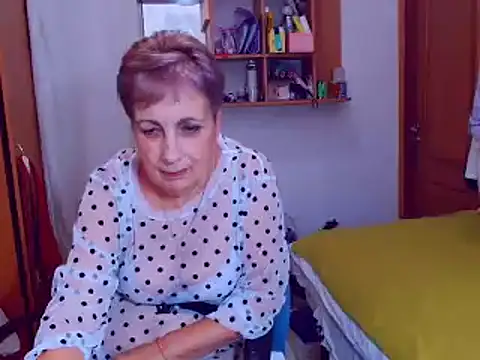 Victoria5643 online show from December 2024 09:59:02 PM