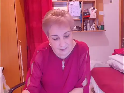 Snapshot of Victoria5643 chatting on December 2025 02:03:01 PM Victoria5643 online show from December 2025 02:03:01 PM