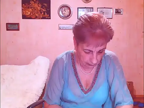 Victoria5643 online show from March 2026 07:30:01 PM