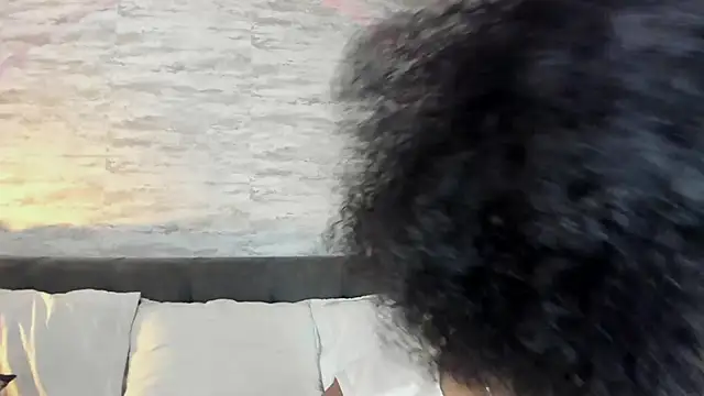 Anneth  M online show from October 2025 07:36:02 PM