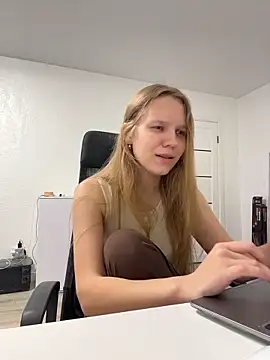 Snapshot of Ketitull chatting on June 2026 08:36:02 PM Ketitull online show from June 2026 08:36:02 PM