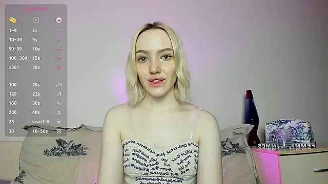 Snapshot of cheryl_mason chatting on February 2025 09:20:02 PM cheryl mason online show from February 2025 09:20:02 PM