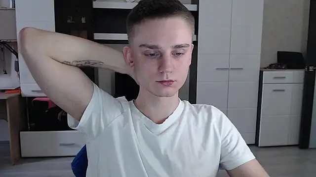 angryzan online show from January 2025 06:52:01 AM