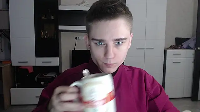 angryzan online show from January 2025 04:26:01 AM