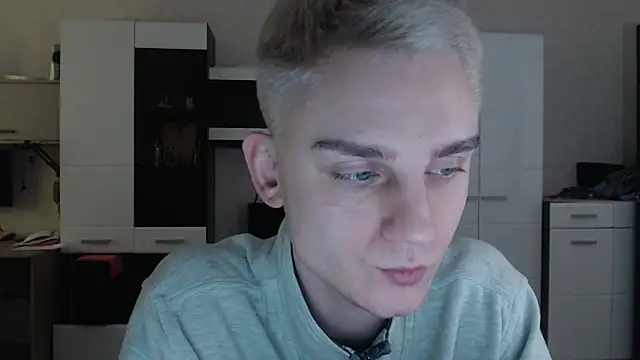 angryzan online show from February 2025 10:55:02 AM