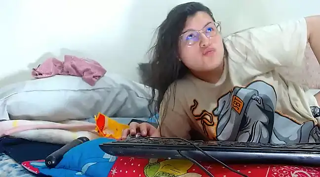 Snapshot of hairy_pussywet chatting on March 2025 04:02:02 AM hairy pussywet online show from March 2025 04:02:02 AM