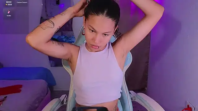 Peggy Funn online show from November 2025 02:59:01 AM