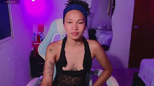 Snapshot of Peggy_Funn chatting on April 2026 02:14:01 AM Peggy Funn online show from April 2026 02:14:01 AM