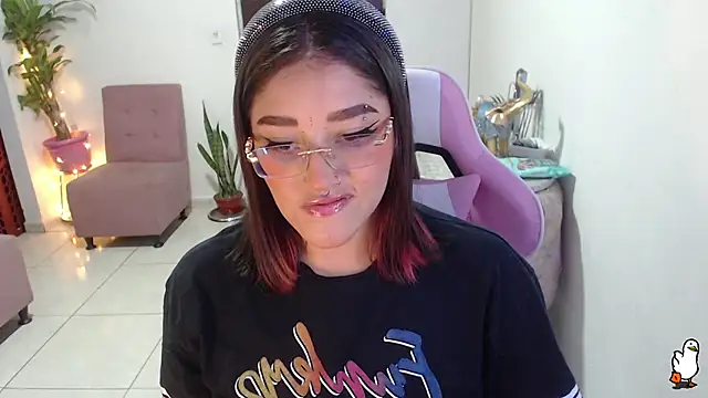 littleangel1 m online show from February 2025 07:32:02 PM