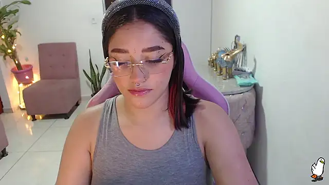 littleangel1 m online show from February 2025 09:52:02 PM