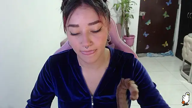 littleangel1 m online show from September 2025 10:42:02 AM