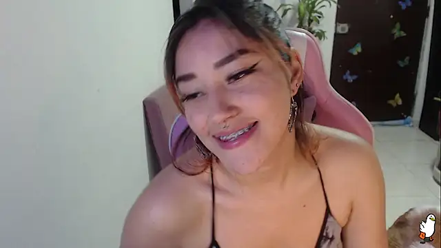 littleangel1 m online show from October 2025 10:10:01 PM