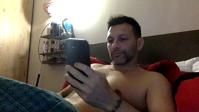 Snapshot of goroasroma90 chatting on April 2026 12:41:01 AM goroasroma90 online show from April 2026 12:41:01 AM