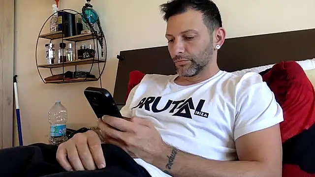 Snapshot of goroasroma90 chatting on April 2026 03:56:01 PM goroasroma90 online show from April 2026 03:56:01 PM