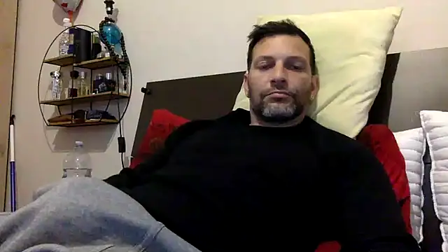 Snapshot of goroasroma90 chatting on April 2026 05:51:01 PM goroasroma90 online show from April 2026 05:51:01 PM