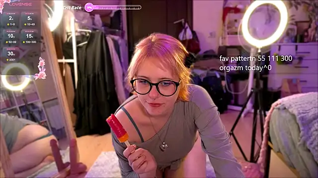 Snapshot of lily_noris chatting on May 2026 07:08:01 PM lily noris online show from May 2026 07:08:01 PM