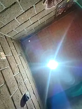 Snapshot of Pitudo20cmm chatting on November 2025 05:39:01 AM Pitudo20cmm online show from November 2025 05:39:01 AM