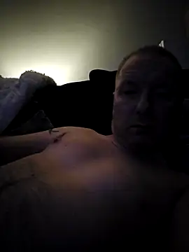 walker1979 online show from February 2026 10:27:02 PM