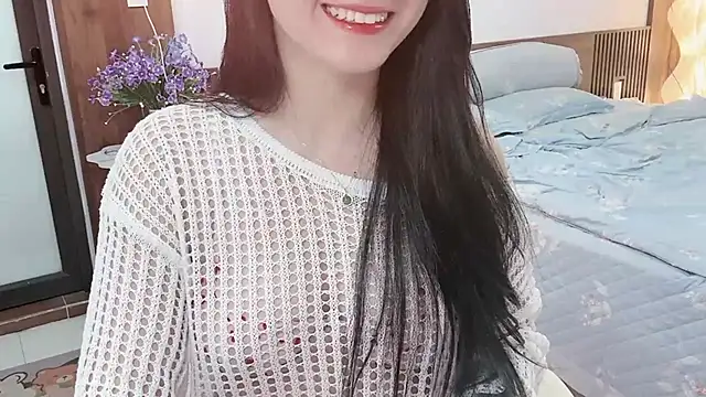 Snapshot of _Ely_ chatting on October 2025 04:26:01 PM Ely online show from October 2025 04:26:01 PM