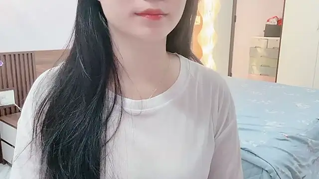 Snapshot of _Ely_ chatting on October 2025 03:36:02 PM Ely online show from October 2025 03:36:02 PM