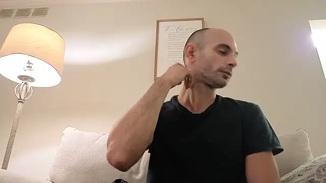 hailzeffn online show from September 2025 01:06:01 AM