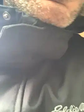 hailzeffn online show from December 2025 05:10:02 PM