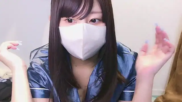 Snapshot of YUTSU_KI chatting on January 2025 03:54:01 PM YUTSU KI online show from January 2025 03:54:01 PM