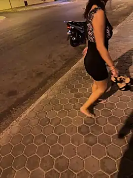 therealbeverlycious online show from December 2024 11:49:02 PM