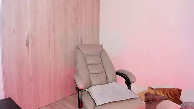 Snapshot of _miamadison chatting on September 2025 02:05:01 AM miamadison online show from September 2025 02:05:01 AM